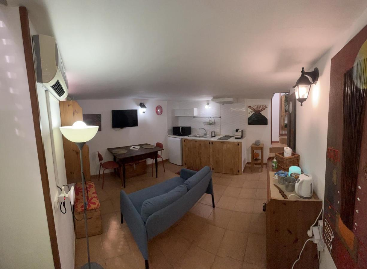 Appartamento La Casa Di Rocco Napoli Esterno foto